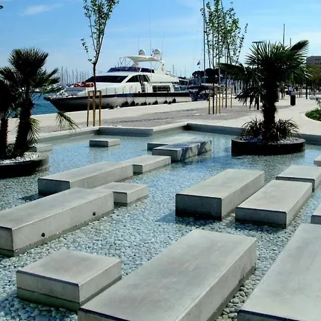 Perkovic * Split